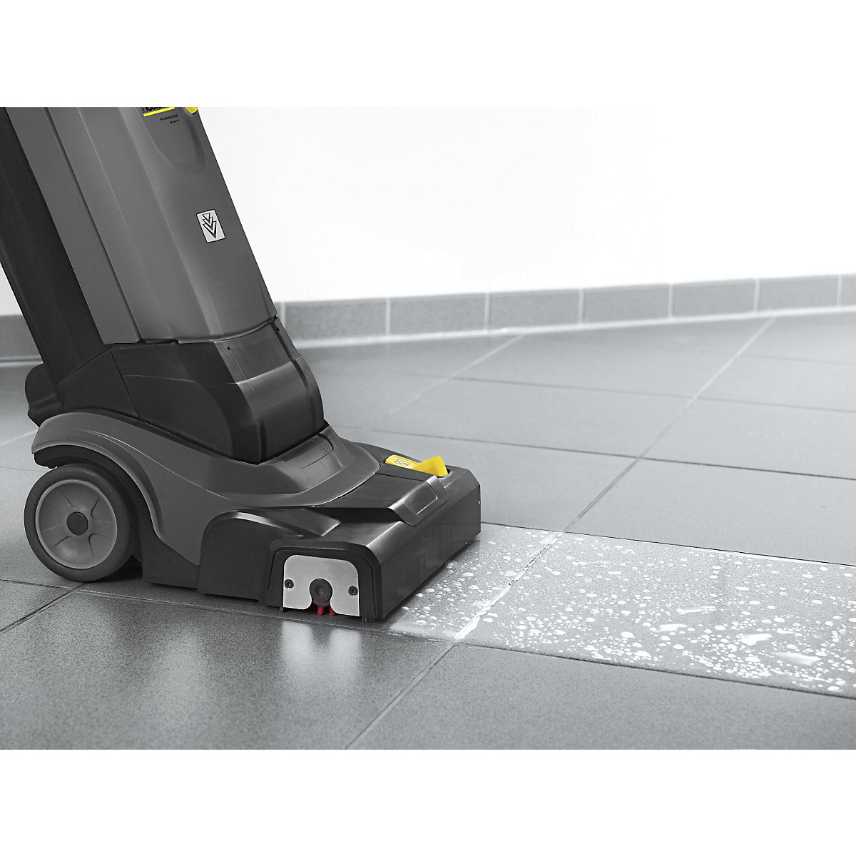 Scheuersaugmaschine Kärcher BR 30/4 C ADV – Bild 9