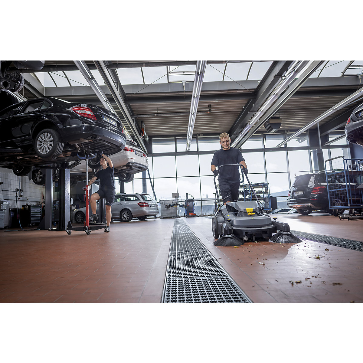Akkubesen Kärcher EB 30/1 Li-Ion – Bild 5