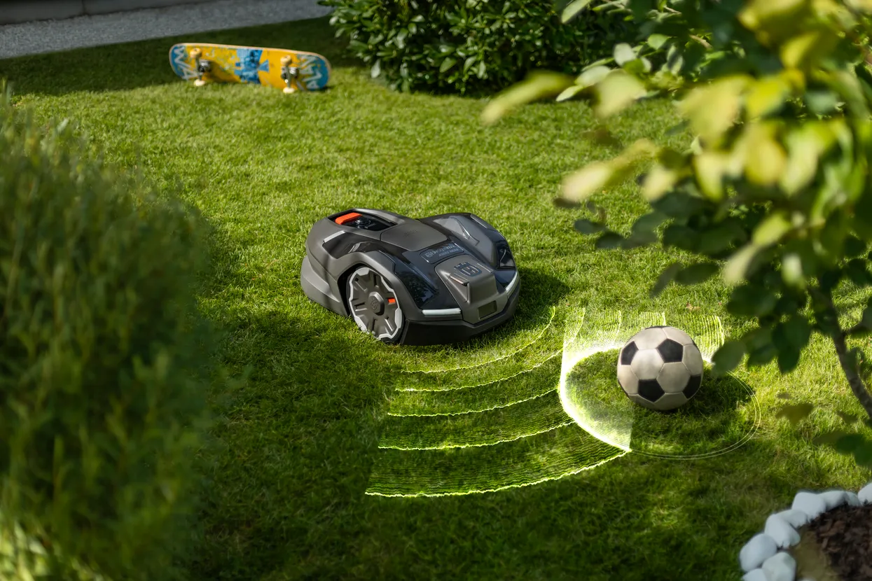 Husqvarna Automower® 410XE NERA mit kabelloser Technologie – Bild 15