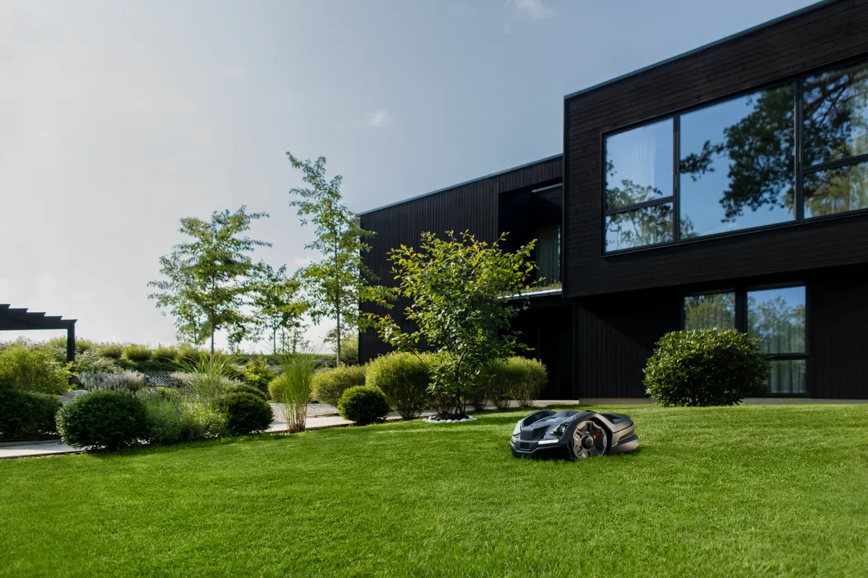 Husqvarna Automower® 410XE NERA mit kabelloser Technologie – Bild 18