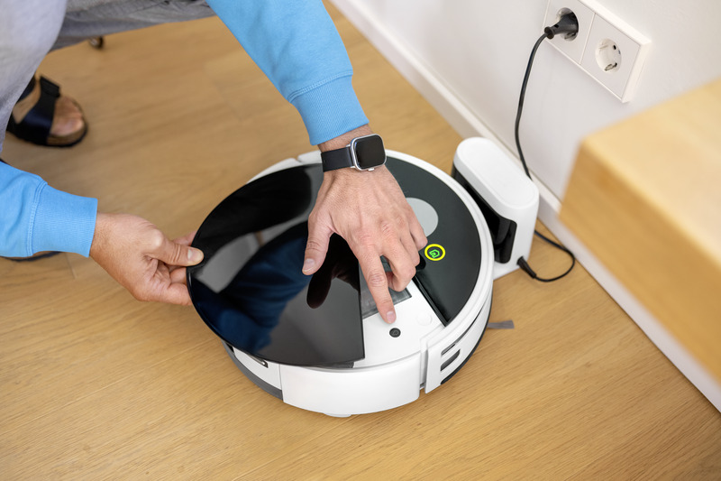 Saugwischroboter mit Walze RVF 7 – Bild 36